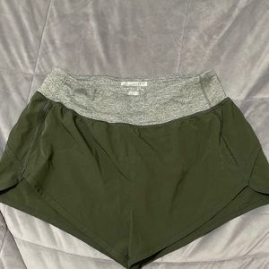 Running shorts